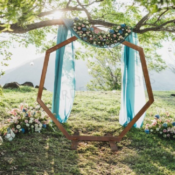 Outdoor Wedding Wooden Decoration Arches